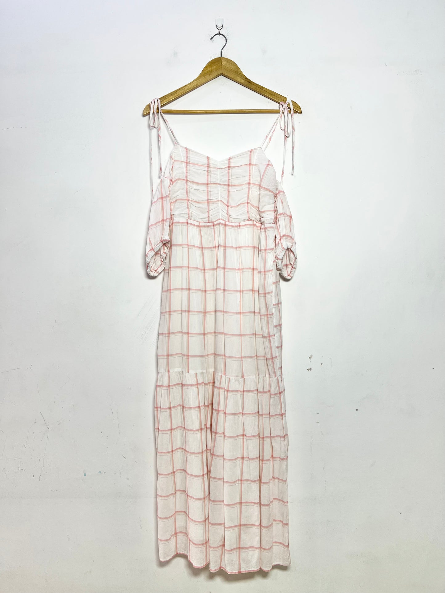 Universal Thread Plaided Dress